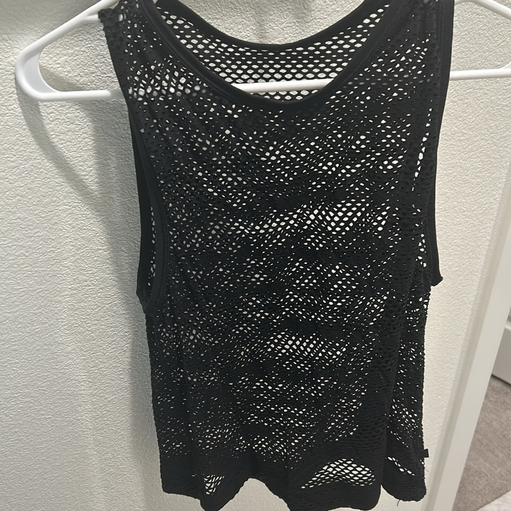 Lululemon Breeze by Muscle Tank